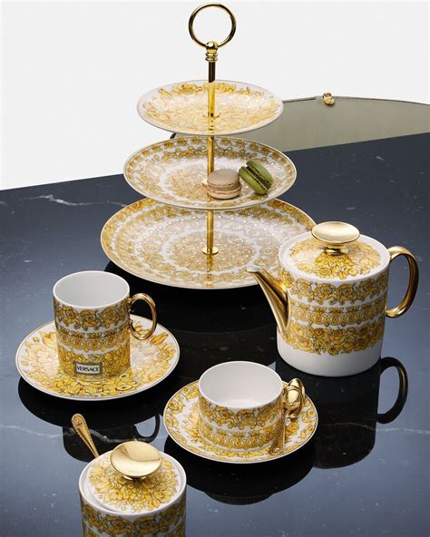 versace kleiner tisch|versace tableware.